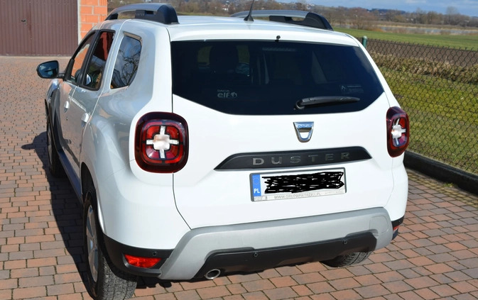 Dacia Duster cena 50700 przebieg: 112000, rok produkcji 2018 z Brzesko małe 277